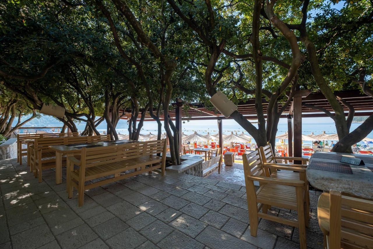 Poseidon The Beach Hotel Budva Eksteriør bilde