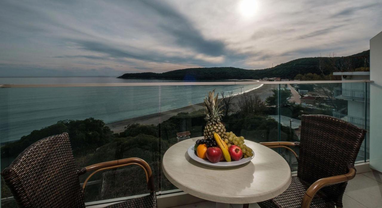 Poseidon The Beach Hotel Budva Eksteriør bilde